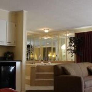 Lake View Inn & Suites Killen 외부 사진